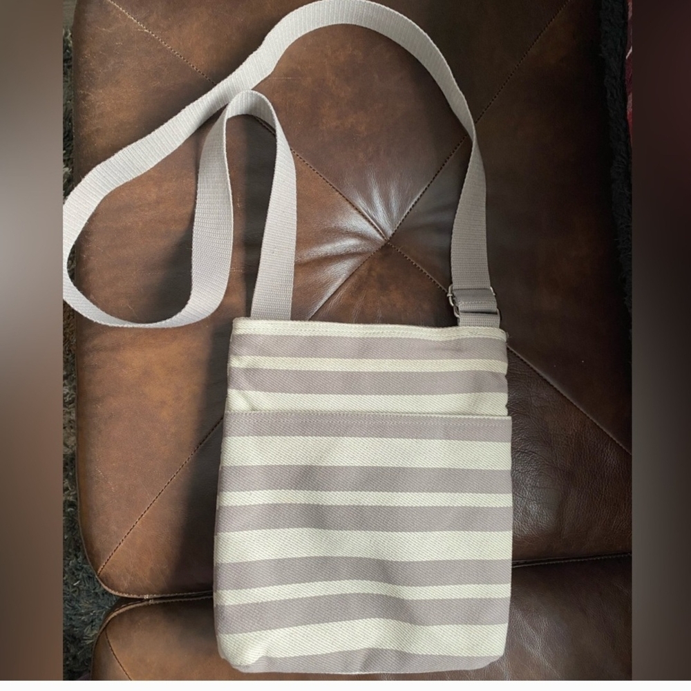 Thirty-One Striped Crossbody Bag in Cream and Brown